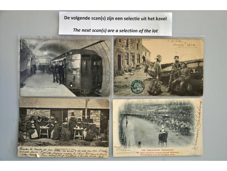 72 ex. meest zeer oude met beter in 2 boekjes o.a. fotokaart Oxford