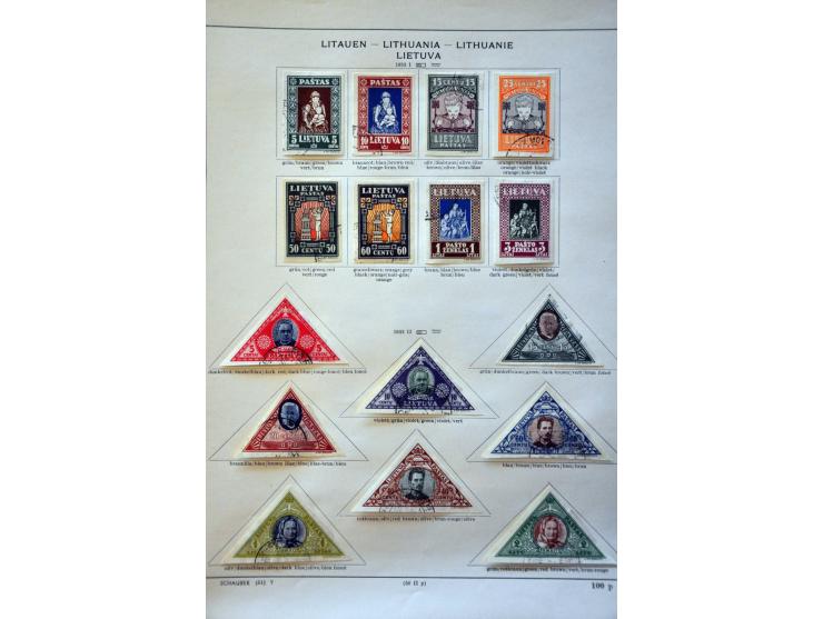 collectie tot 1940 meest gestempeld met beter materiaal op albumbladen