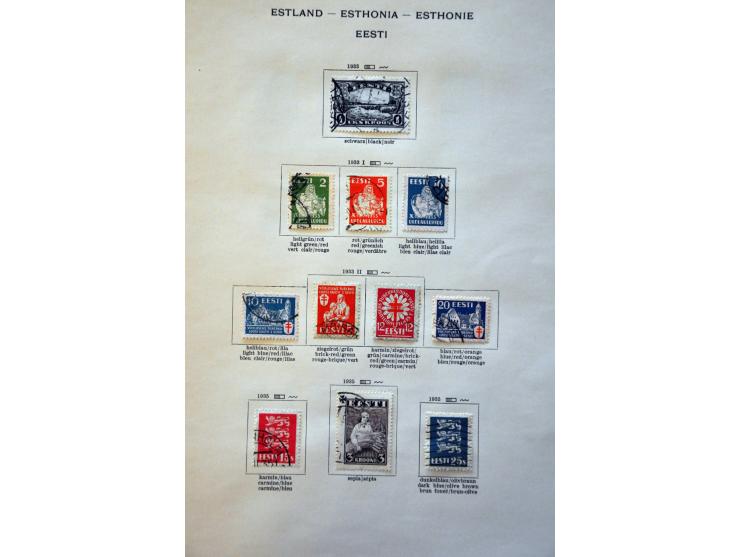 collectie tot 1940 meest gestempeld met beter materiaal op albumbladen