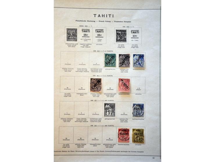 collectie 1893-1941 gestempeld w.b. Tahiti op albumbladen