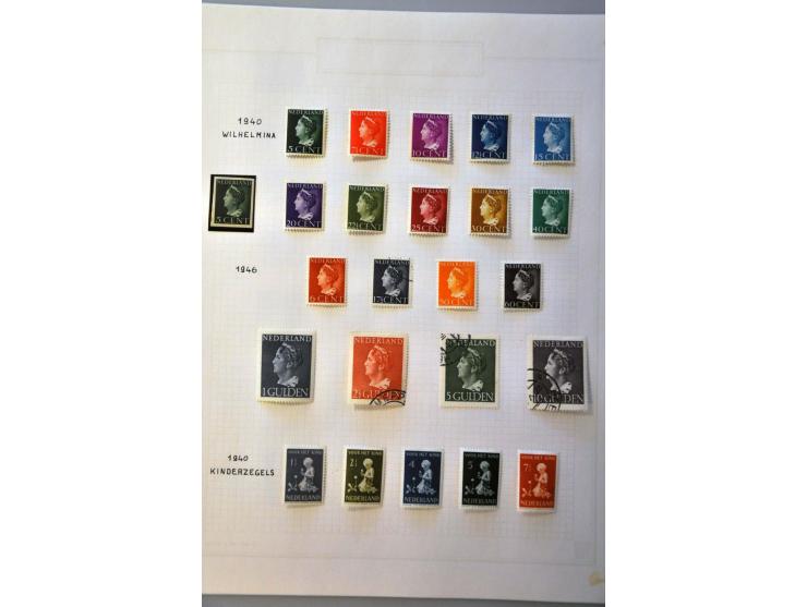 collectie 1852-2000 gestempeld en */**, op enkele topnummers na compleet in Importa album