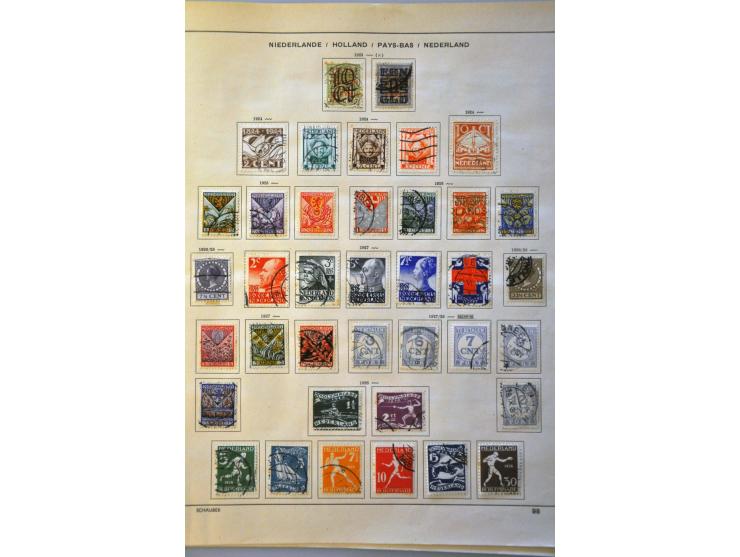 collectie tot 1977 met beter Curaçao in Schaubek klemband