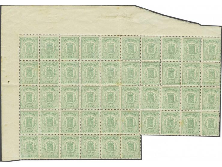 1 cent groen tanding 13½ kleine gaten op dik papier in veldeel van 46 ex. met hoekvelrand. Vouwtje door posities 16-20, schaa