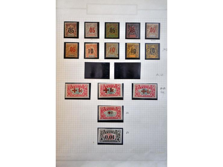 collectie 1885-1947 met betere ex. op albumbladen