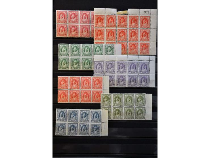 15 cent lila en zwart, pracht ex. (miniem bruin vlekje voorzijde) met certificaat Vleeming 2016, cat.w. 440 