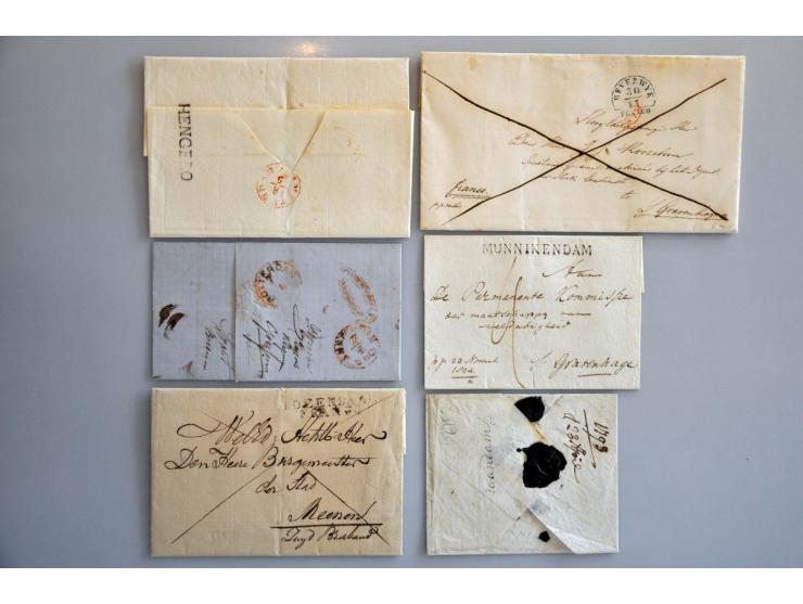 118 EO poststukken vanaf 1682 met veel verschillende stempels, begeleidbrieven etc. veel beter materiaal w.b. bodeteken H op 