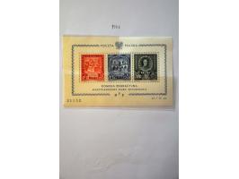 collectie 1918-2012 deels */** met betere ex., series en blokken (o.a. Mi. nrs. 1 en 9) in 7 ringbanden
