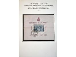 collectie gestempeld 1877-ca. 2000 met betere ex. en series in Schaubek album, Davo album en insteekboek