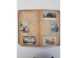 mooie oude collectie in twee albums en een album met thee, zeep- en andere reclame-afbeeldingen