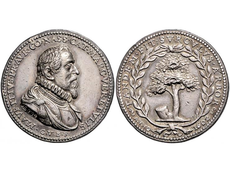 Historiepenningen penningen, 1602 Prins Maurits door Gerard van Bijlaer, zilver 35mm, 17,4 gr bijna PR