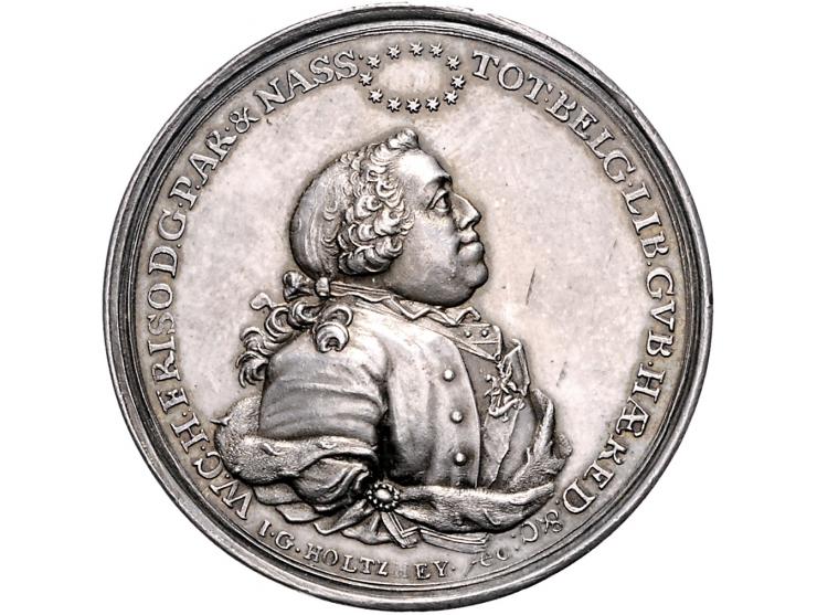 Historiepenningen 1751, op het overlijden van prins Willem IV door J.G. Holtzhey, vL. 303, zilver 27,47 gr, 42mm PR-