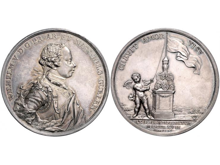 Historiepenningen 1767, op de verloving van Willem V met Wilhelmina van Pruissen, door Van Berckel, zilver, 42mm, 27,92gr., D