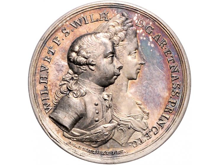 Historiepenningen 1770 Geboorte Prinses Frederika Louise Wilhelmina van Oranje-Nassau door J.G. Holtzhey VvL. 440 zilver 34mm