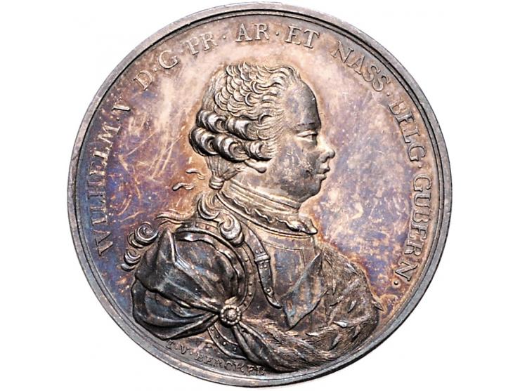 Historiepenningen 1773, op de inhuldiging van Willem V tot stadhouder van Friesland op 24 juli, door Van Berckel, zilver, 32,