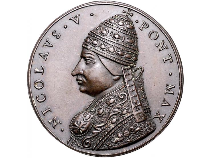 Historiepenningen Papal States, Nicolas V 1447-55), medal 1453 in bronze - Obv: bust left, 43 mm, 51,41 gr., restrike EF