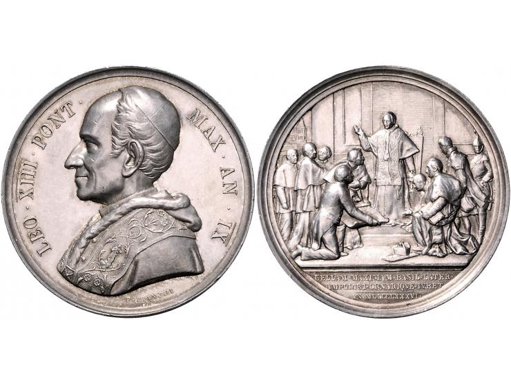 Historiepenningen Papal States, Leo XIII, medal 1886 in silver - Obv: bust left, by F. Bianchi, 44 mm EF