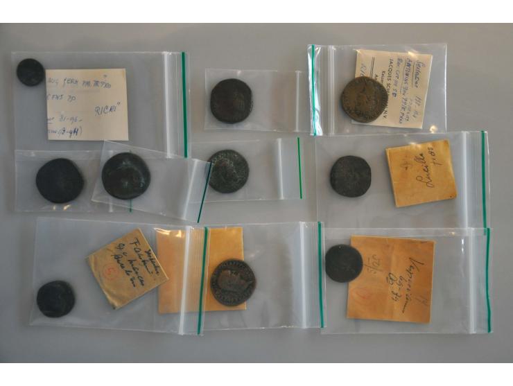 Romeinse munten 10 coins first century, mostly copper, partly described, interesting lot in box