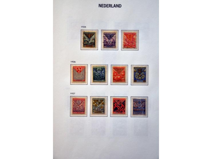 collectie 1852-2001 op hoofdnummers compleet (nr. 80 met certificaat Moeijes en nr. 101 met certificaat Muis) met tevens port