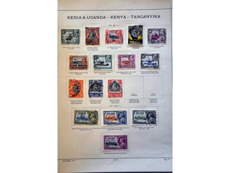 collectie 1890-1938 gestempeld w.b. Kenya, Uganda en Tanganyika op albumbladen