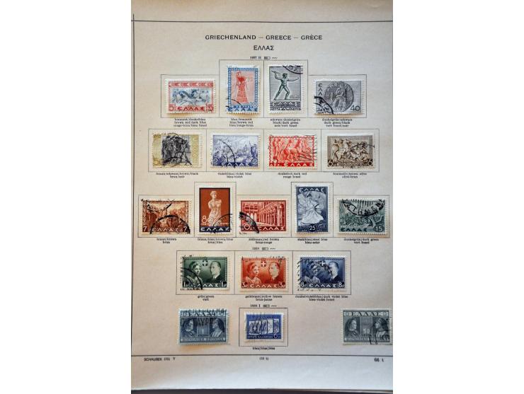 collectie 1861-1940 gestempeld met beter materiaal en Kreta op albumbladen