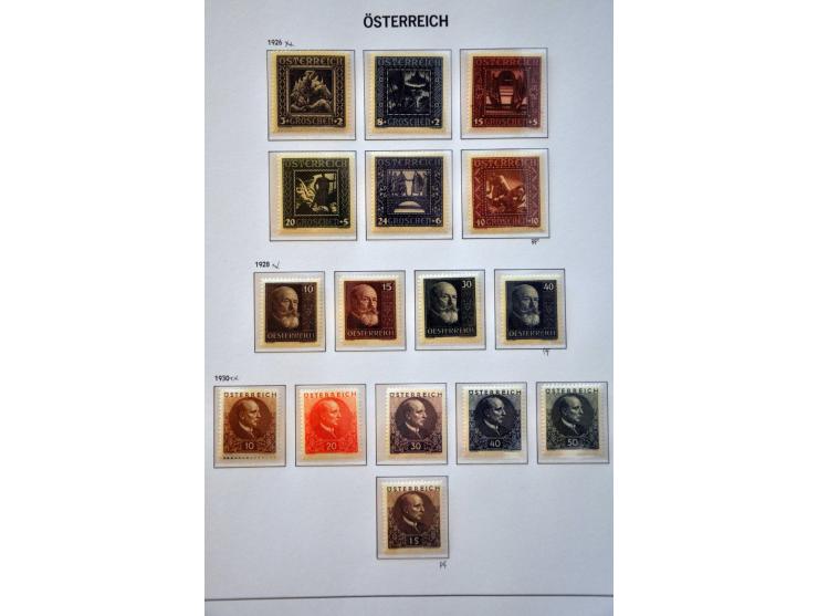 collectie 1850-1980 meest */** met beter materiaal w.b. Rotary en Hitler-opdrukken in 2 Davo albums