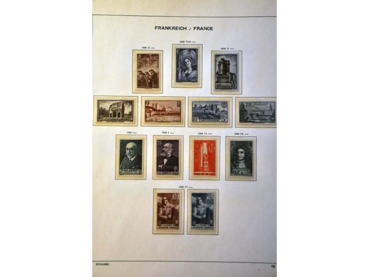 collectie 1849-1967 meest */** met beter materiaal w.b. klassiek, Bordeaux 1923, Transatlantique, blok Parijs 1925 etc. in Sc