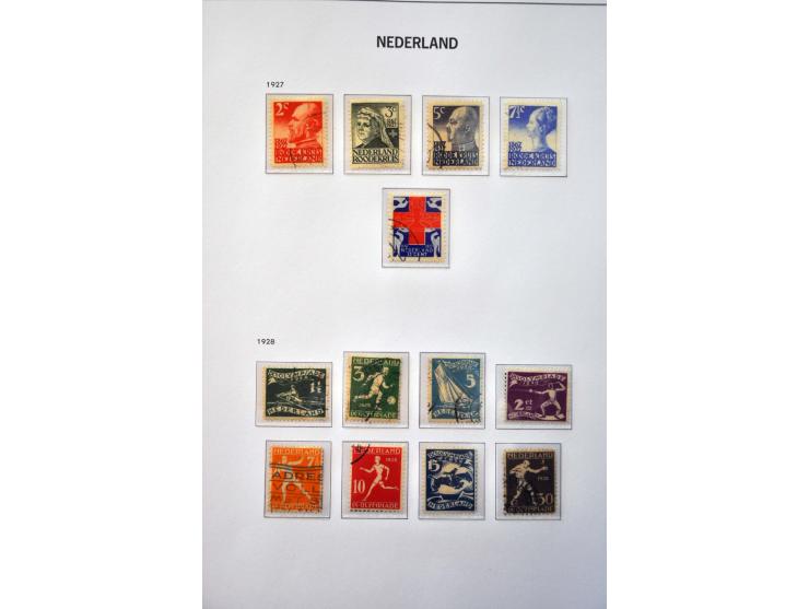 collectie 1852-2013 vanaf 1943 vrijwel geheel ** met veel beter materiaal w.b. nrs. 1-49, 130-131, roltanding, telegram, Inte