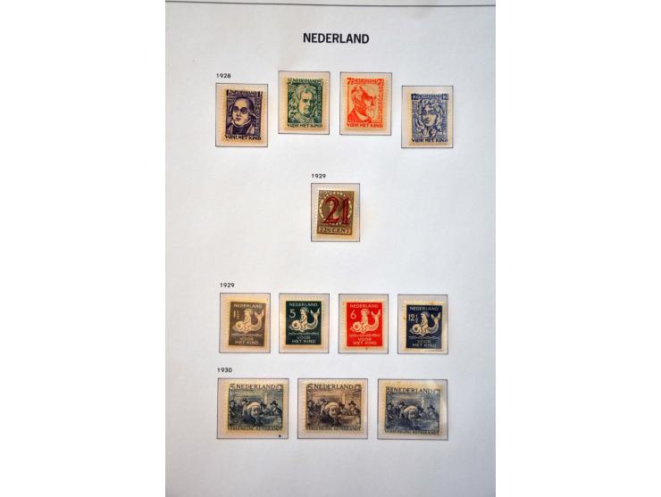 collectie 1925-2002 */** w.b. 534/537 ** (getint) in 4 albums