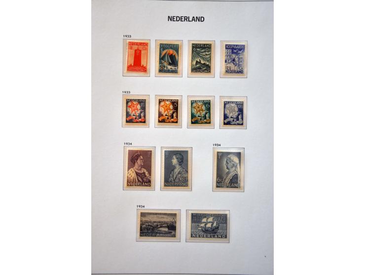 collectie 1925-2002 */** w.b. 534/537 ** (getint) in 4 albums