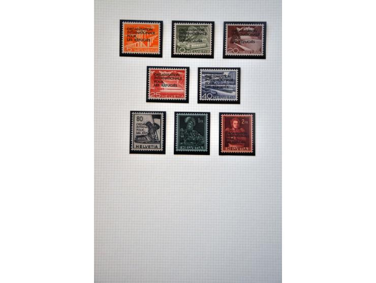 mooie collectie 1907-1960 ** deels gespecialiseerd w.b. gesigneerd en enkele certificaten met veel betere ex., series, blokke