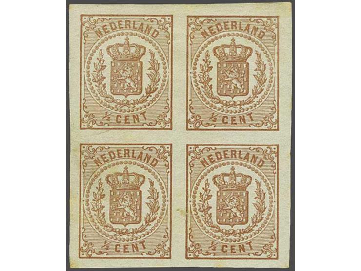 ½ cent bruin met variëteit geheel ongetand in blok van 4, pracht ex. met volle originele gom, cat.w. 800+