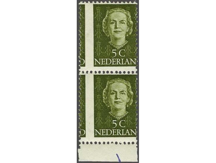 5 cent olijfgroen met variëteit sterk verschoven perforatie in verticaal randpaar 