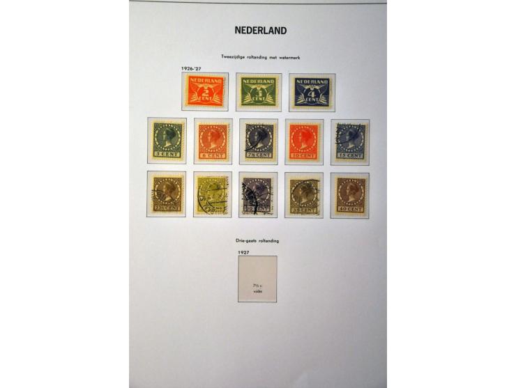 collectie 1852-2001 vanaf 1943 vrijwel geheel ** met veel beter materiaal w.b. nrs. 1-49, 130-131, roltanding, telegram, Inte