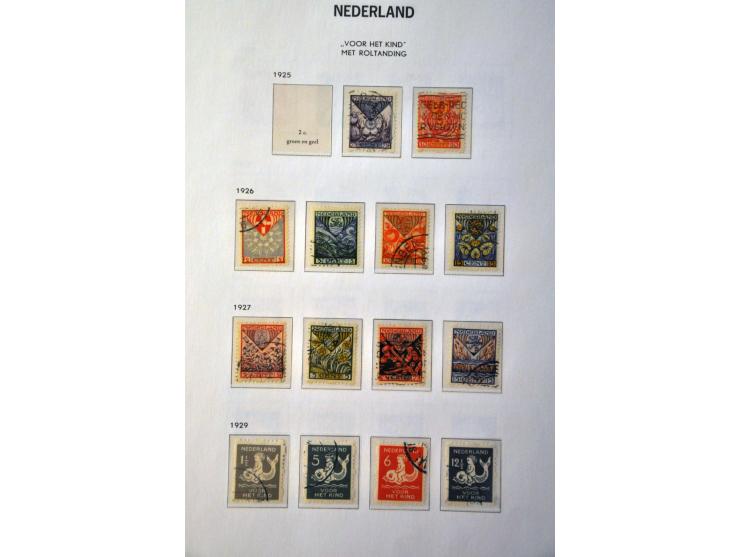 collectie 1852-1994 gestempeld w.b. nrs. 1-47, 49, 80, 130-131, roltanding, Meeuwen, port etc. in 4 Davo albums