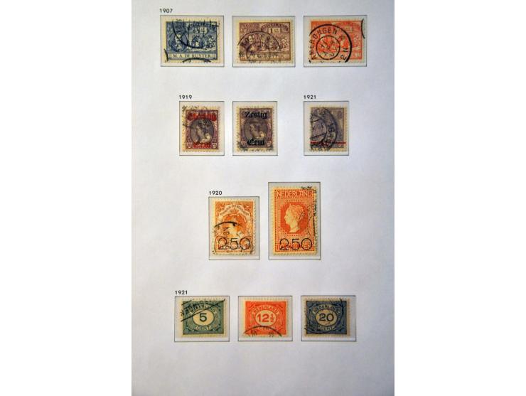 collectie 1852-1994 gestempeld w.b. nrs. 1-47, 49, 80, 130-131, roltanding, Meeuwen, port etc. in 4 Davo albums