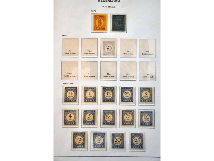 port, collectie */** met beter materiaal w.b. nagegomd op albumbladen