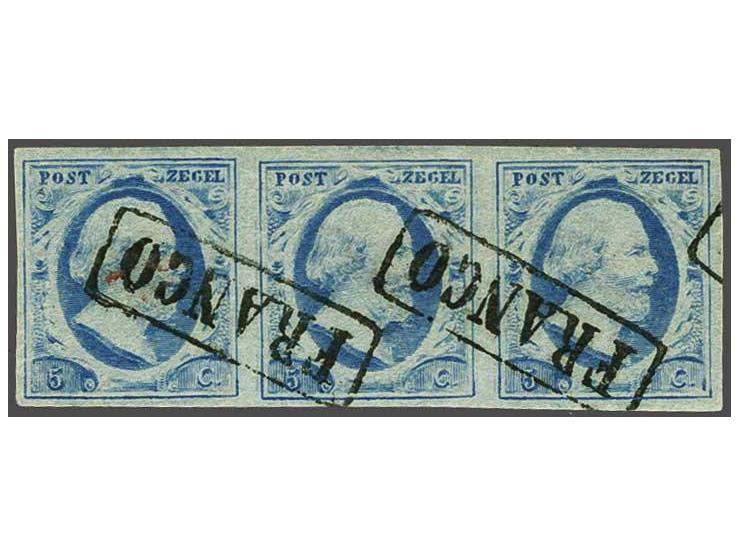 5 cent blauw plaat VI pos. 21-23 op dun papier in strip van 3, pracht ex. gesigneerd Brun