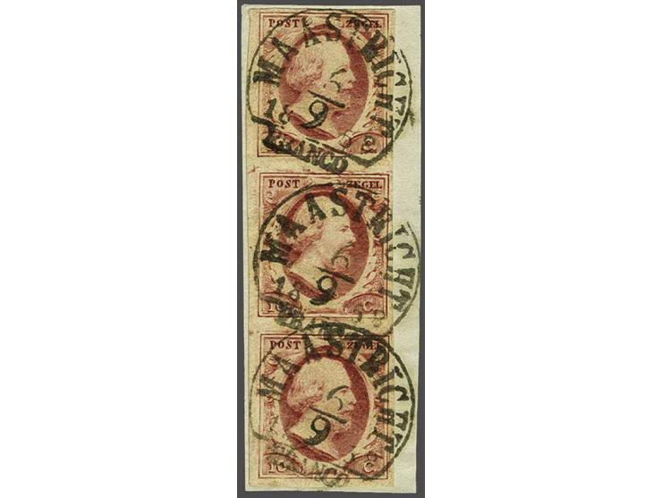 10 cent rood plaat IV pos. 27/32/37 in verticale strip van 3 op fragment, pracht ex.