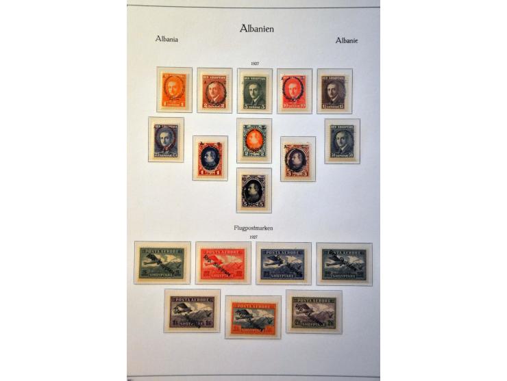 nice collection 1913-2003 */** with many better stamps and sets including comet-overprints, Prince Wied Mi. nr. 73, Airmail, 