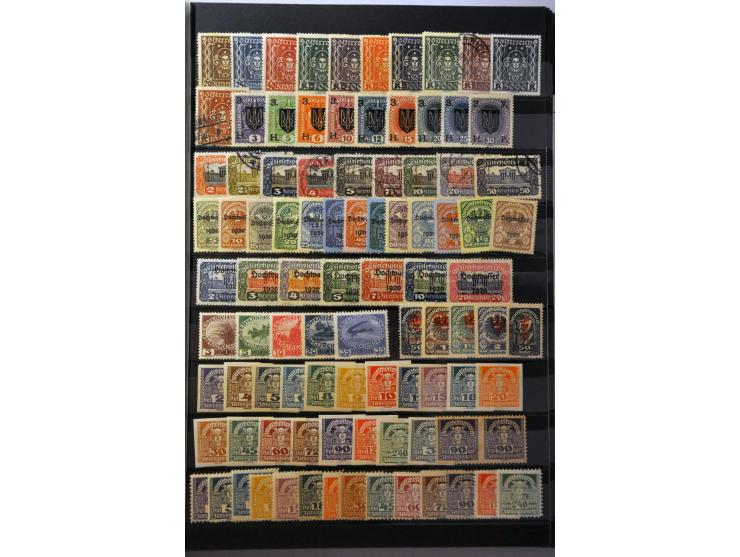 mainly */** with many better sets and stamps including 80th Birthday Franz Joseph (2 kronen missing), FIS, Katholikentag, Hit