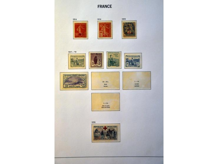 collection 1849-1979 used, later */** including classic issues, both Airmail 50 francs etc. in mixed condition in 3 Davo albu