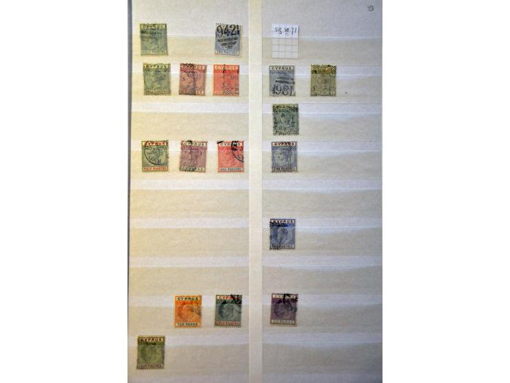 collection postmarks, ca. 280 ex. with numerals, squared circles, cds, railways, rurals, etc. in stockbook 