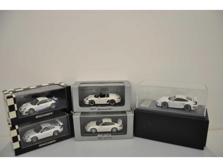 Porsche 911 GT Street, TechArt, No 81 of 300, 1:43, white, Mint, Porsche 911 GT3 RSR 12h Sebring 2007, Minichamps, 1:43, whit