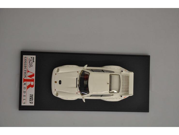 Porsche 911 GTZ Evolution 1995, MR Collection, 1:43, white, Near Mint (outer box slightly damaged).