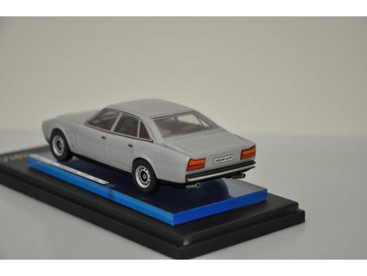 Jaguar XJ 12 Pininfarina 1973, Alezan, No 15 of 150, hand built, 1:43, silver, Mint.