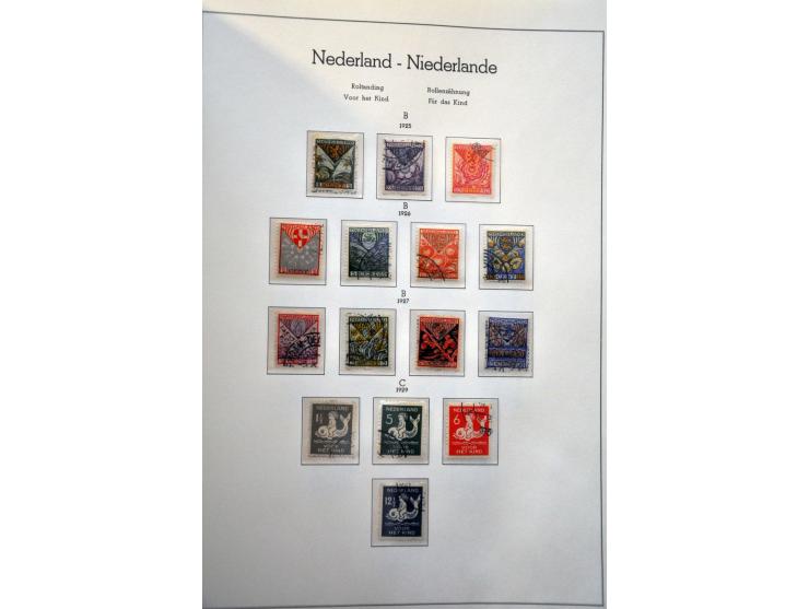 collectie 1852-1975 meest licht gestempeld met veel beter materiaal w.b. nrs. 1-100, 130-131, Meeuwen, port, telegram, roltan