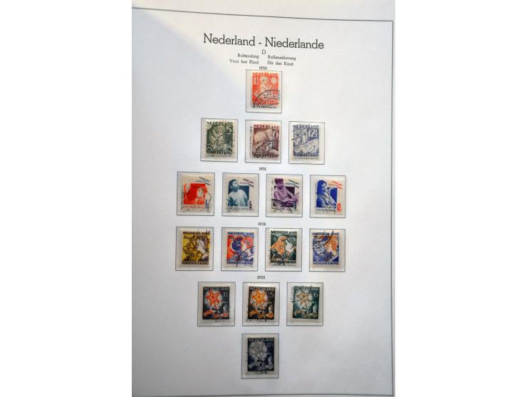 collectie 1852-1975 meest licht gestempeld met veel beter materiaal w.b. nrs. 1-100, 130-131, Meeuwen, port, telegram, roltan