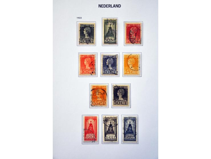 collectie 1852-2013 gestempeld w.b. nrs. 1-80 en Back of the Book in 9 Davo albums