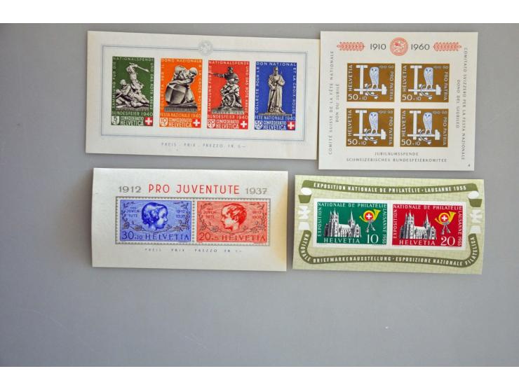 10 minisheets **, very fine including 3x Naba 1934