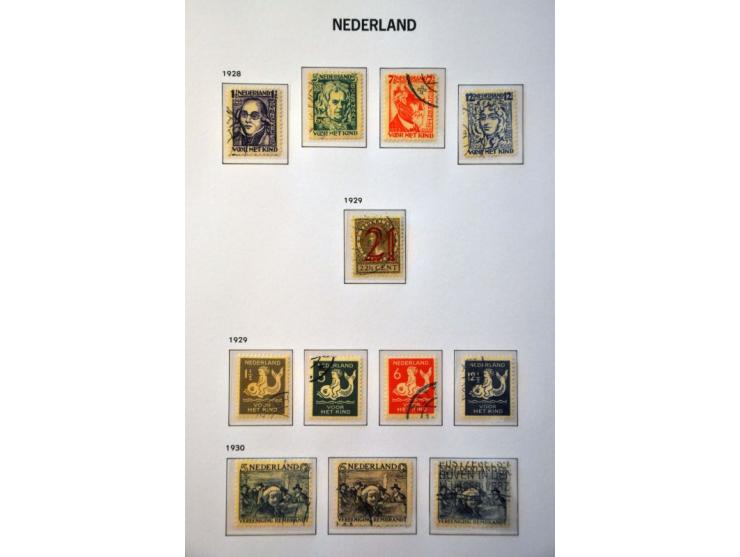 collectie 1852-2001 gestempeld op hoofdnummers compleet w.b. dienst, port, postbewijs compleet, roltanding (behoudens nr. R32